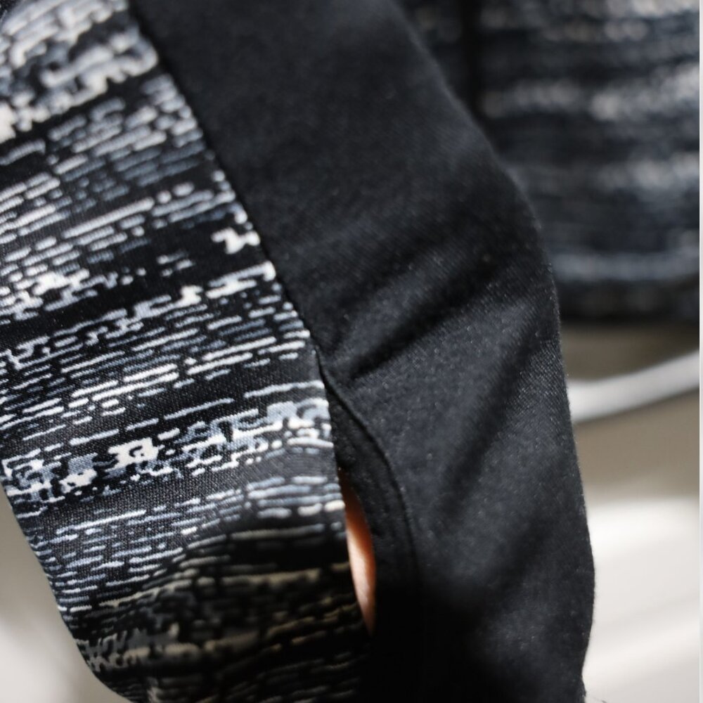 Women's Nike Therma Fit Zip-Up Sweater - Picture 4 of 6